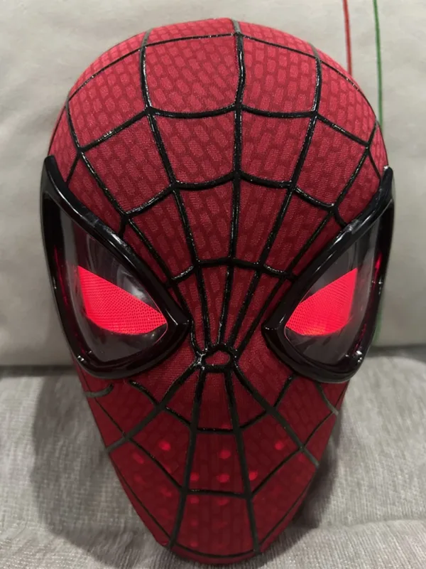 Amazing Spider-Man Luminous Cosplay Mask - Image 5