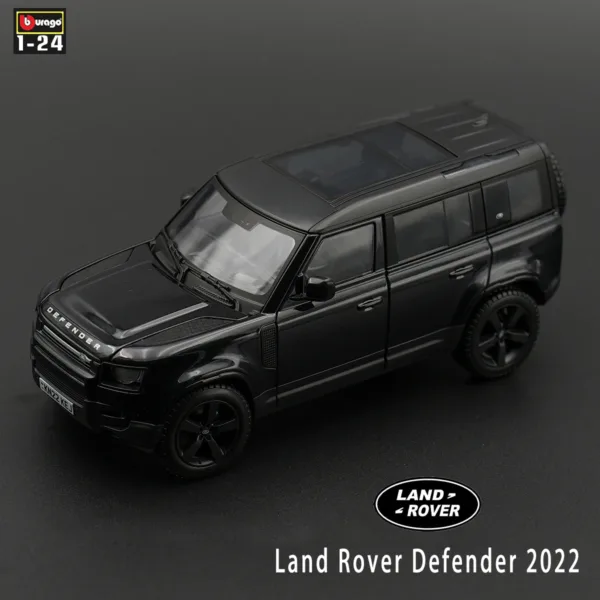 Bburago 1:24 Land Rover Defender Diecast Model - Image 2