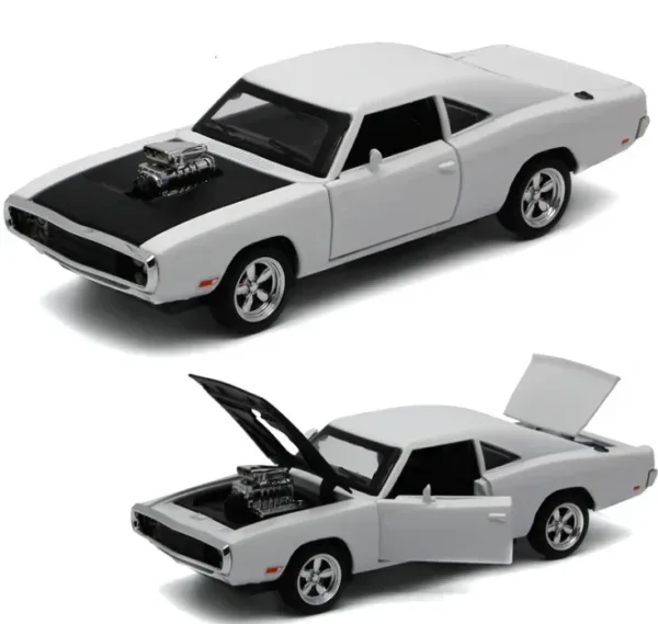 1:32 Fast and Furious Dodge Charger Diecast Car - Image 12