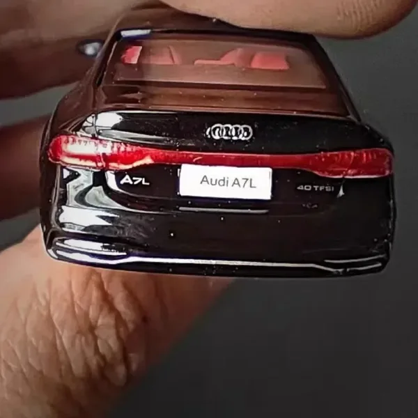 1/64 Scale Audi A7L Diecast Model Car - Image 4