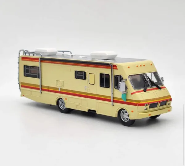 1986 Fleetwood Bounder Diecast Model 1:64 - Image 3