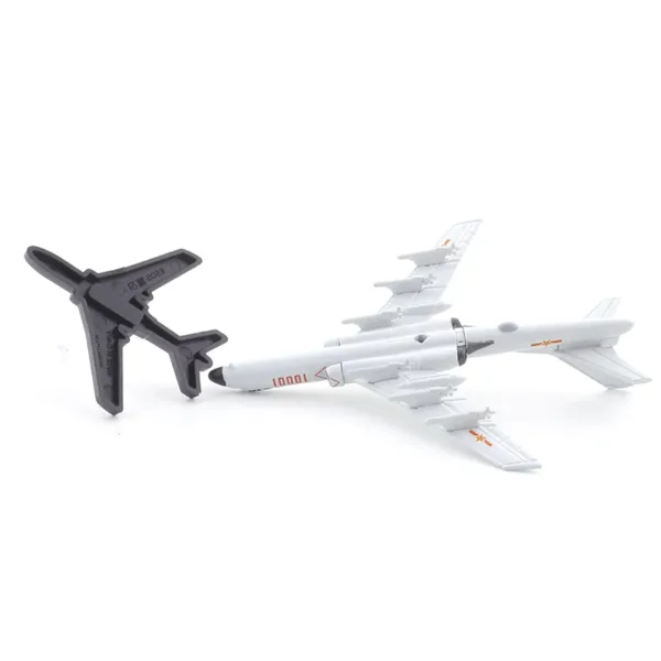 H-6K Bomber Diecast Model Aircraft Set - Image 6