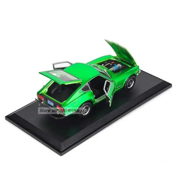 Maisto 1:18 Datsun 240Z Diecast Model Car - Image 4