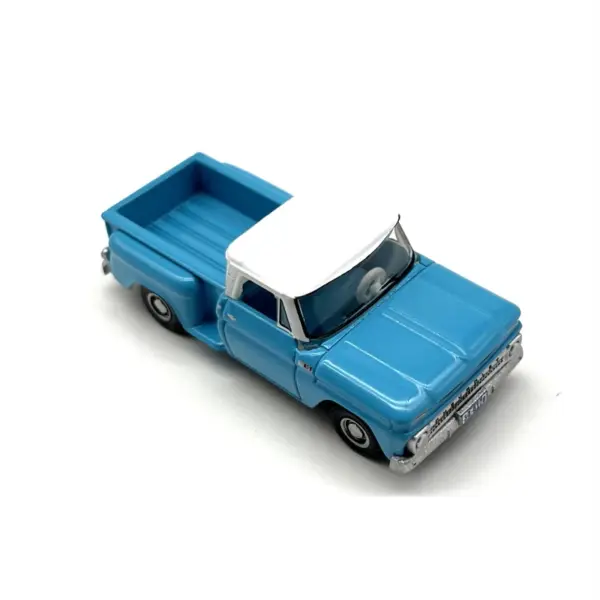 1:87 Diecast Stepside Pickup Model Car - Image 6