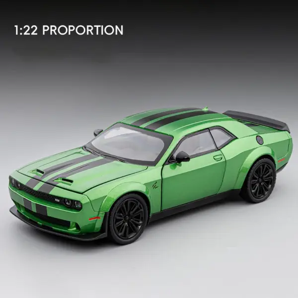 1:24 Dodge Challenger Hellcat Alloy Model Car - Image 8