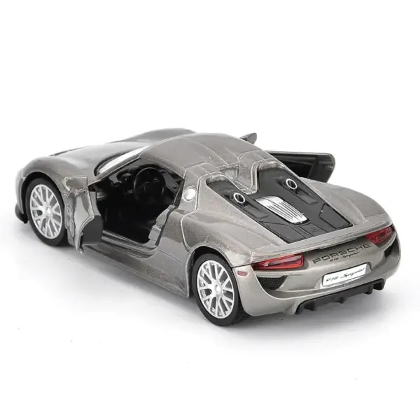 MaKeda Metal Porsche 918 Toy Car Model - Image 3