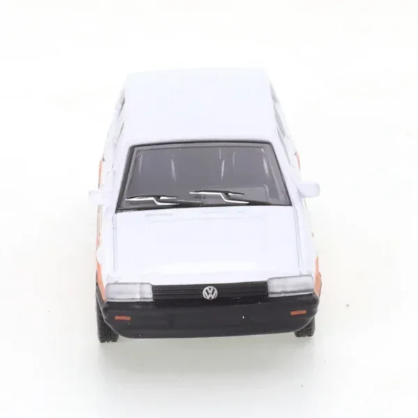 Volkswagen Santana 1:64 Diecast Model Car - Image 2