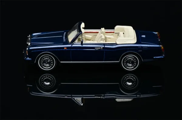 1/64 RR Corniche IV1993 Diecast Model Car - Image 7