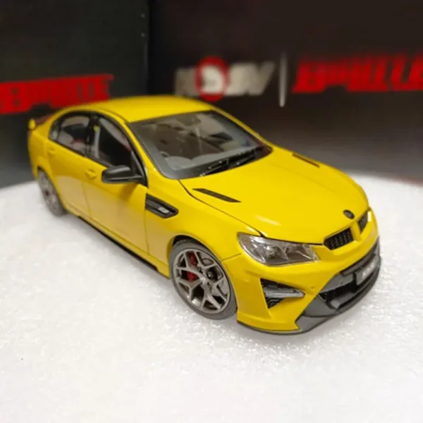 Diecast 1:18 Holden HSV GTSR Yellow Model - Image 4