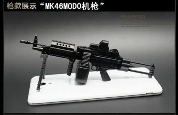 1/6 Mini MP40 WWII Submachine Gun Model - Image 24