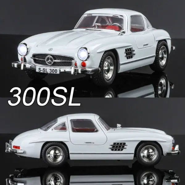 1:24 300SL Diecast Car Toy with Lights