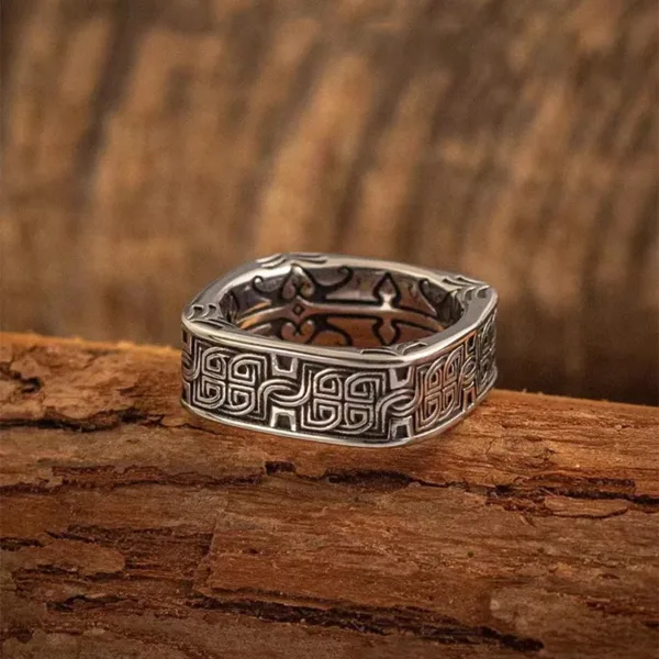 Vintage Celtic Knot Cocktail Ring for Men - Image 2