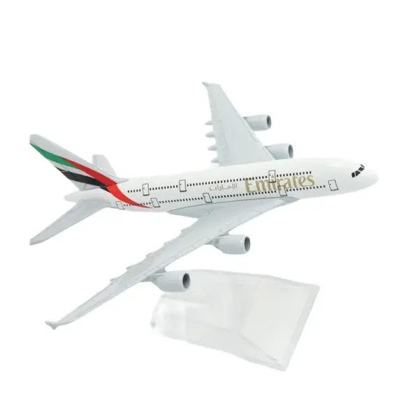 1:400 Metal Aircraft Model Emirates Airlines A380 - Image 6