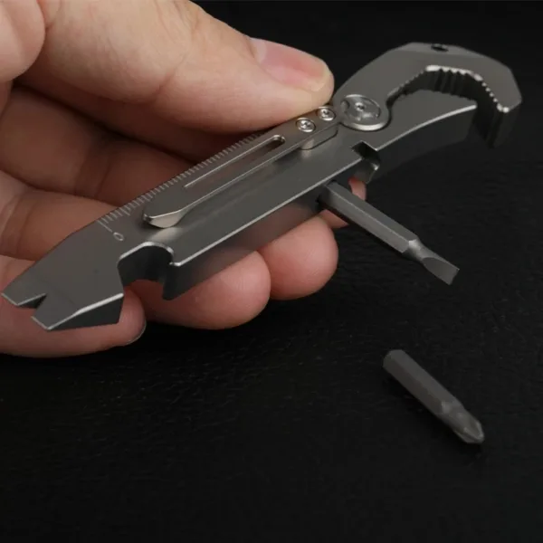 Titanium Alloy TC4 EDC Crowbar Screwdriver Tool - Image 4