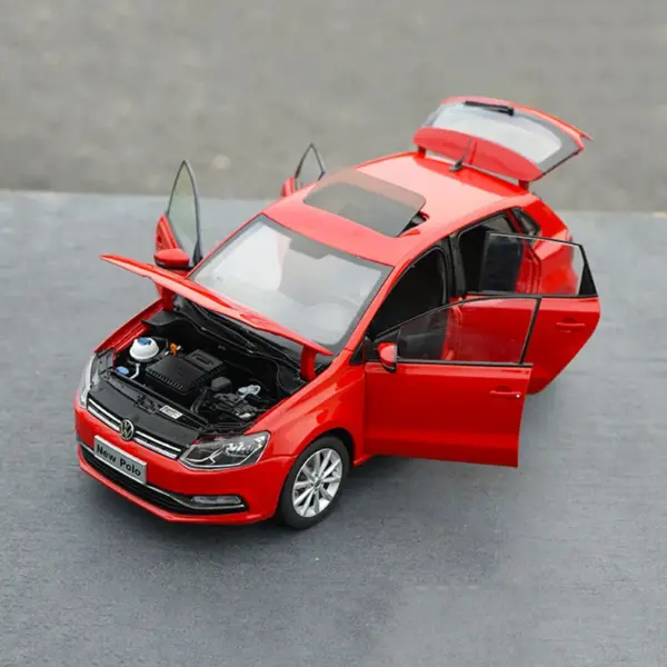 1:18 Alloy Diecast New Polo 2016 Car Model - Image 5