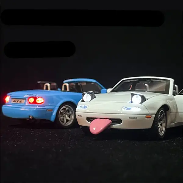 1:32 Mazda MX-5 Diecast Metal Car Model - Image 2