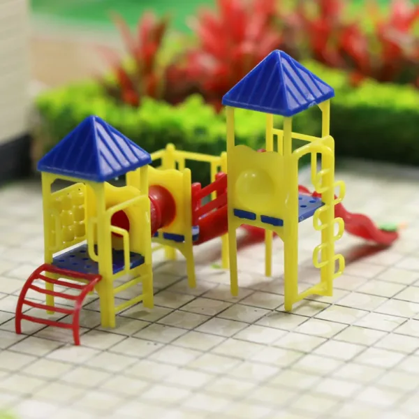 Model Railway Playground Equipment 1:100 1:160 - Image 6