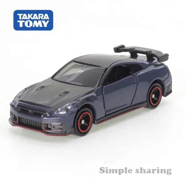 Nissan GT-R Nismo Diecast Car Model 1:62 - Image 2