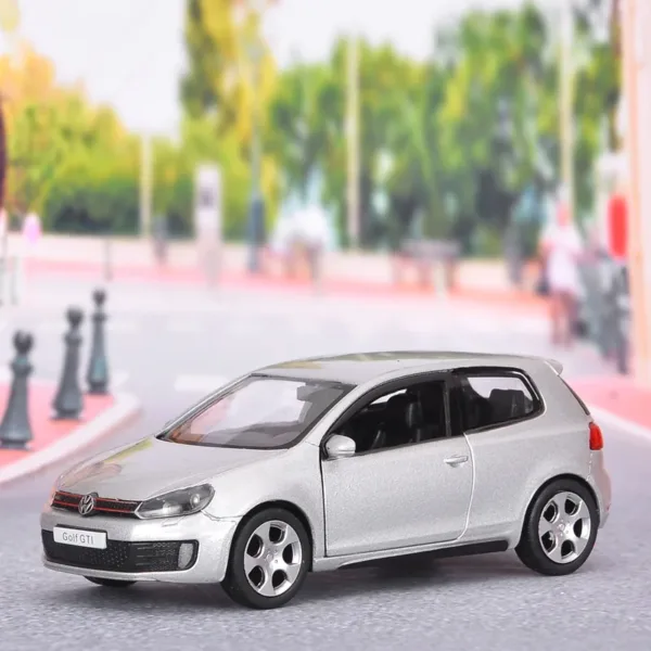 1/36 Scale VW Golf 6 Diecast Model Car - Image 3