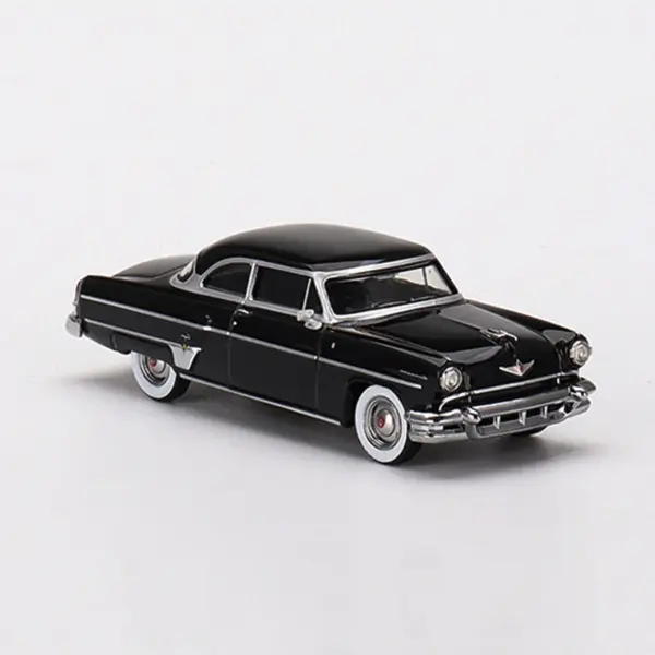 1:64 Scale Diecast 1954 Lincoln Capri Model - Image 4