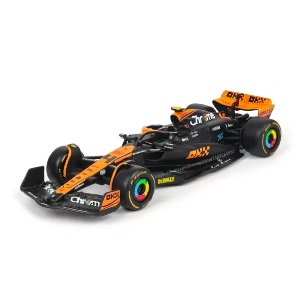 Bburago 1:43 McLaren F1 Diecast Model Car - Image 4