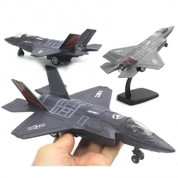 Large Pull Back F-35 Fighter Aircraft Model