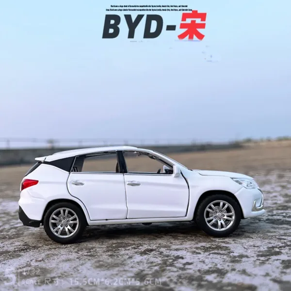 1/32 BYD Song Alloy Car Model with Features - Image 7