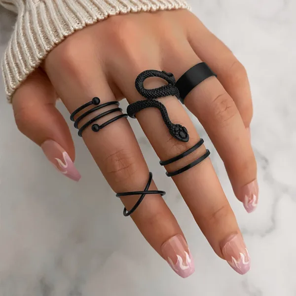 Punk Butterfly Heart Black Rings Set for Women - Image 11