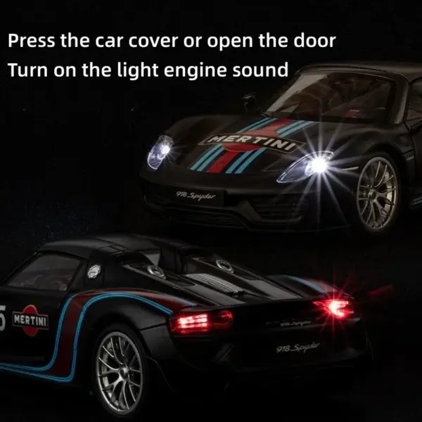 1:18 Scale Porsche 918 Spyder Diecast Model - Image 3