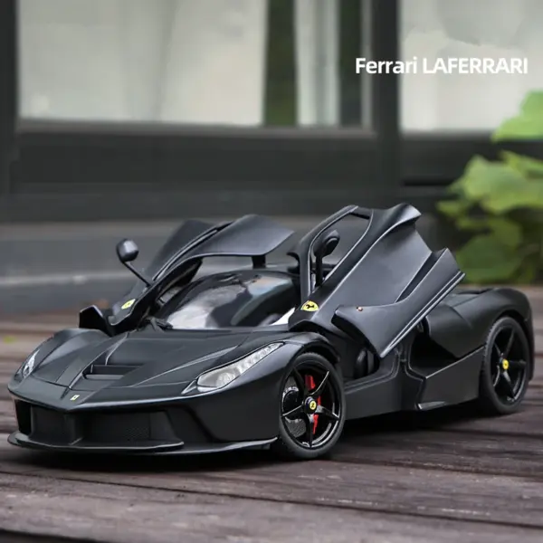 1:32 Laferrari Alloy Diecast Car Model - Image 2