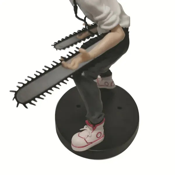 Chainsaw Man Anime Figure 18cm PVC Model - Image 5