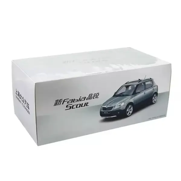 1:18 Scale Skoda Fabia Scout Diecast Model - Image 6