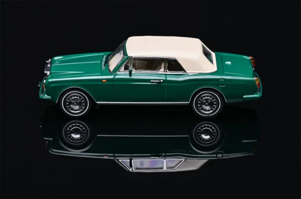 1/64 RR Corniche IV1993 Diecast Model Car - Image 8