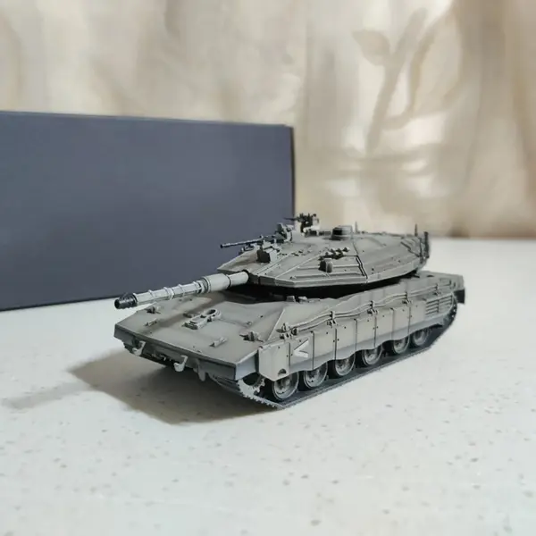 1:72 Scale Merkava Battle Tank Model