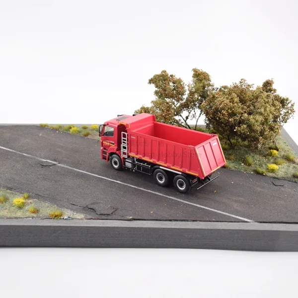 Kamaz 6520 Diecast Dump Truck 1:43 Model - Image 3