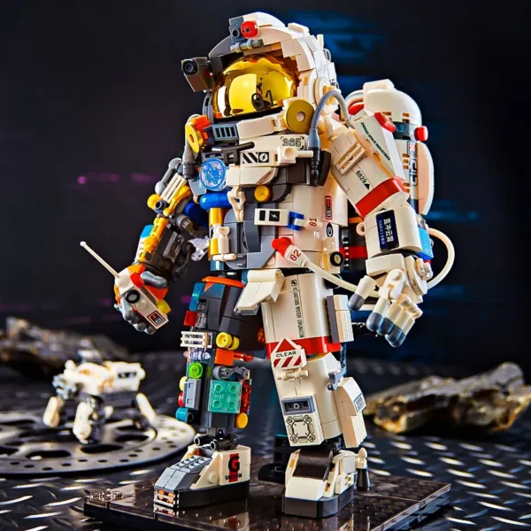 Astronaut Building Blocks Space Rocket Toy - Image 7