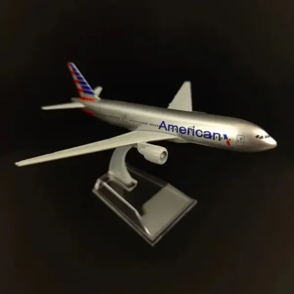 1:400 Scale Metal B777 Aircraft Model