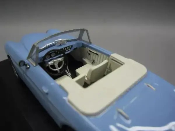 P1900 Alloy Convertible Model Car 1:43 Scale - Image 6