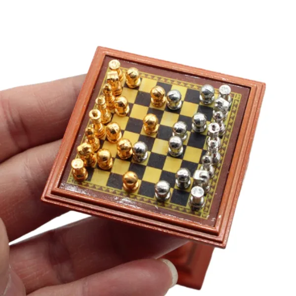 1:12 Scale Dollhouse Miniature Chess Set - Image 4