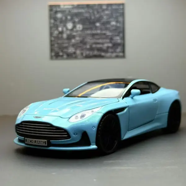 1:32 DB12 GT Alloy Supercar Model Toy