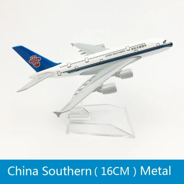 Boeing 737 Hainan Airlines Diecast Model 16cm - Image 7