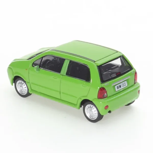 Charming 1/64 Scale Green Chery QQ Model - Image 5