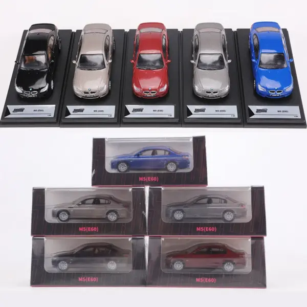 1:64 Scale Alloy M5 E60 Model Car - Image 2