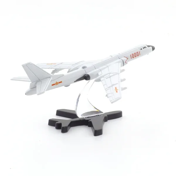 H-6K Bomber Diecast Model Aircraft Set - Image 4