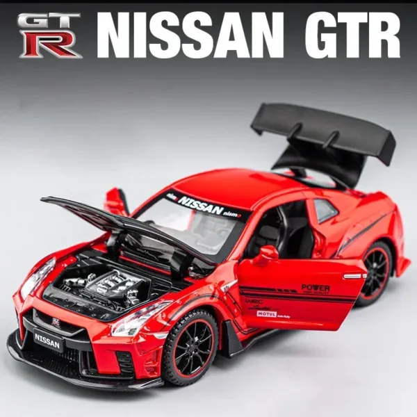 1:32 Nissan GTR R35 Alloy Model Car - Image 9