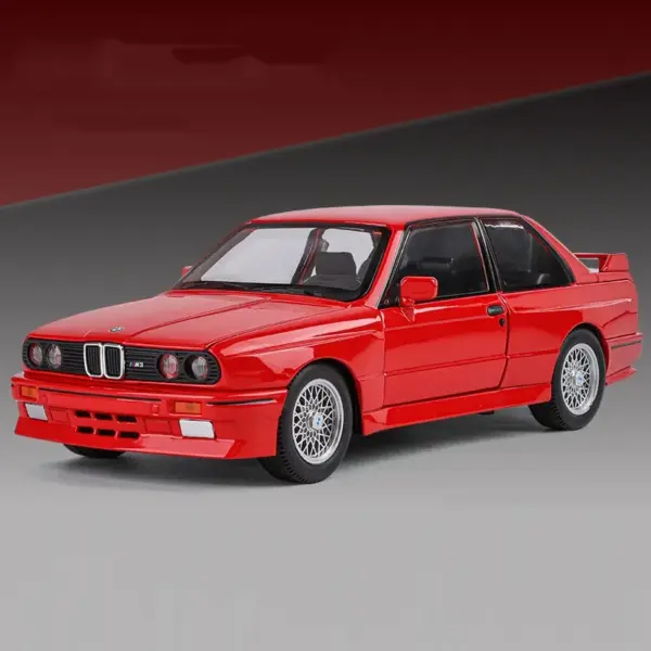 1:24 Alloy M3 Car Model with Light & Sound - Image 8