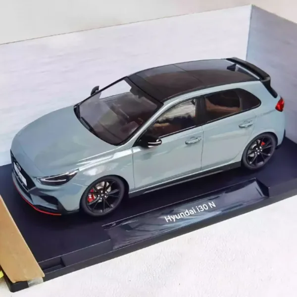 Hyundai i30 N Diecast 1:18 Scale Model