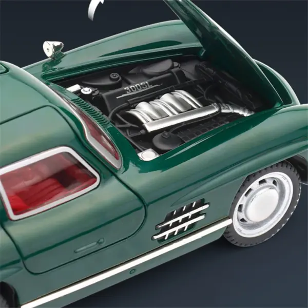 1:32 Metal Alloy Benz 300SL Diecast Model - Image 5