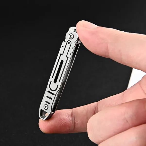 Stainless Steel Folding Scalpel Knife with 10 Blades - Image 5