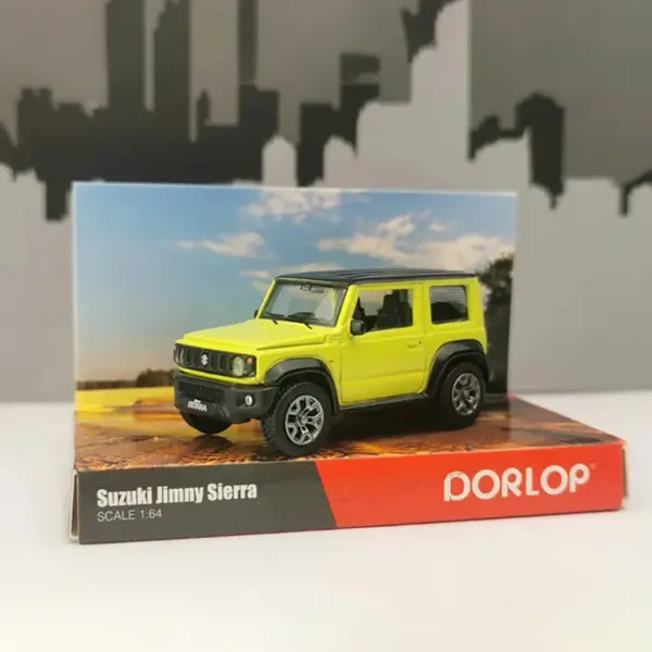 1:64 Scale Diecast Off-road Vehicle Model - Image 4